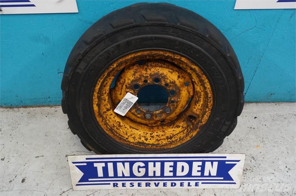  15 27X8.50-15 Dekk, hjul og felger