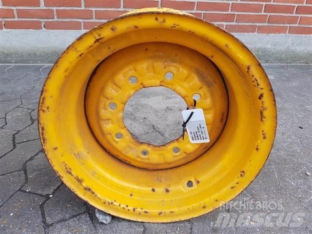  16 WH8LX16 Dekk, hjul og felger