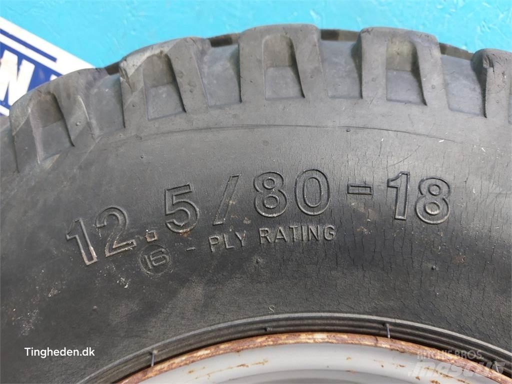  18 12.5/80-18 Dekk, hjul og felger