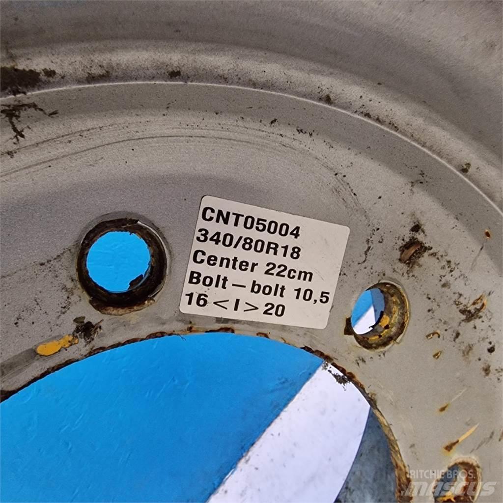  18 340/80R18 Dekk, hjul og felger