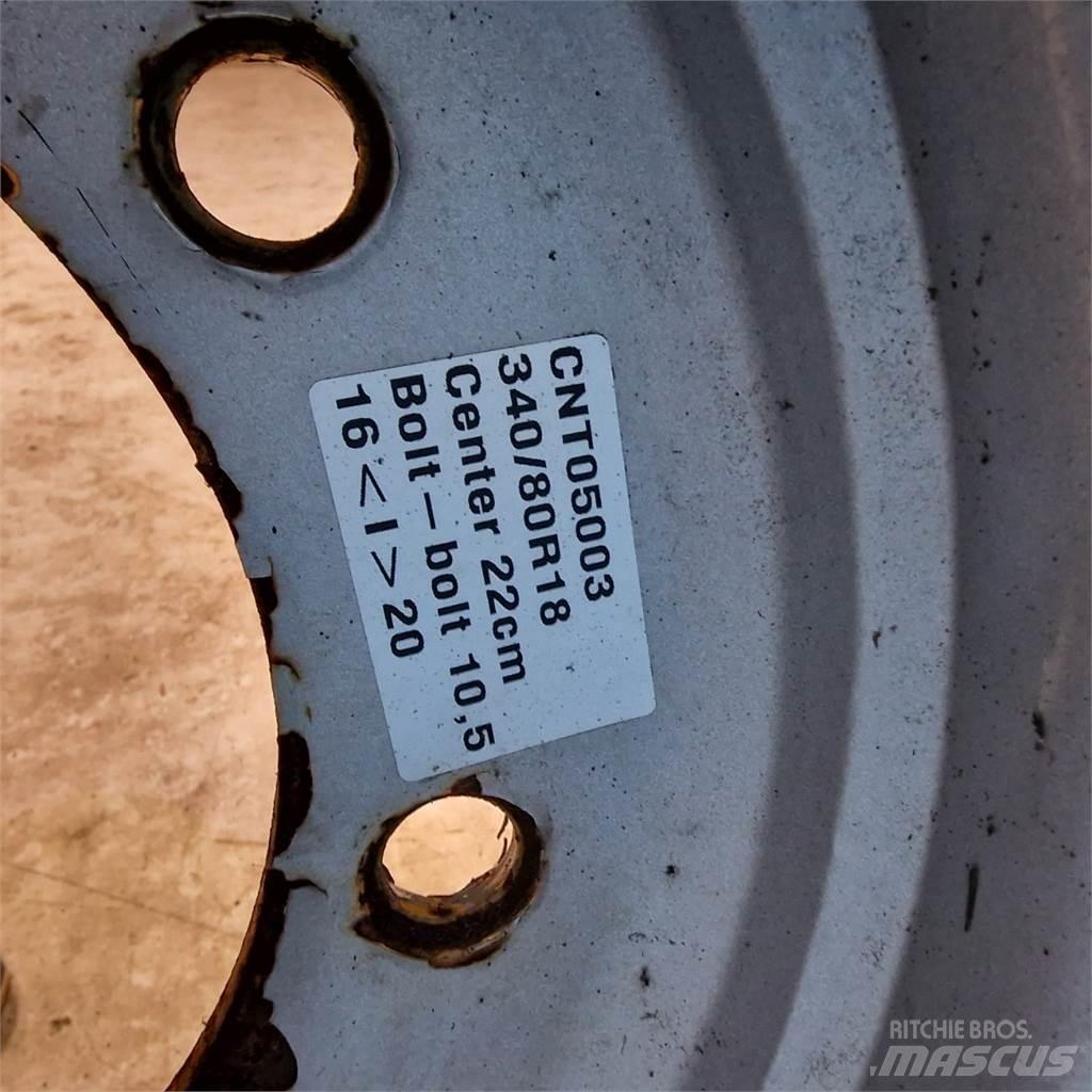 18 340/80R18 Dekk, hjul og felger