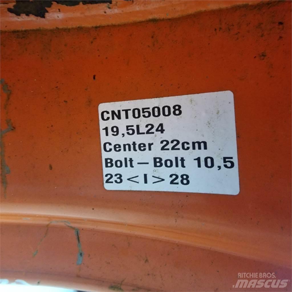  24 19.5L24 Dekk, hjul og felger