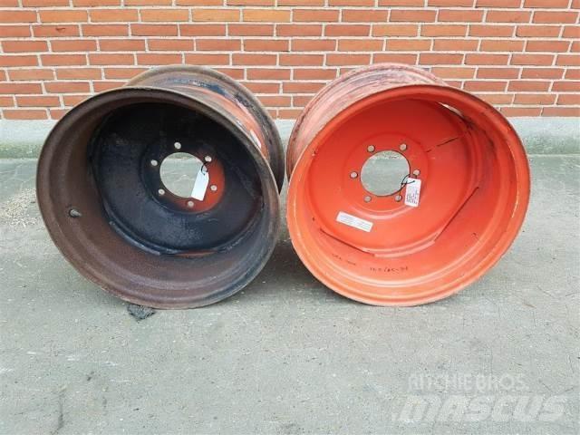  24 W15LX24 Dekk, hjul og felger