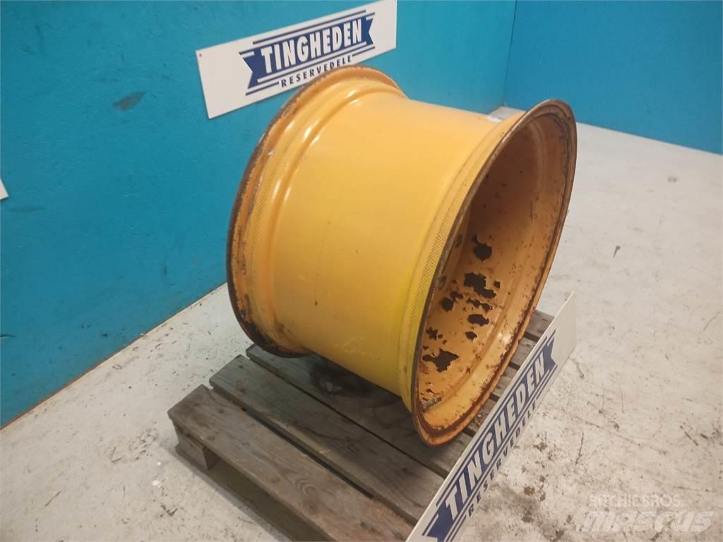  24 W15LX24 Dekk, hjul og felger