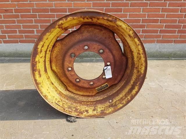  26 DW16X26 Dekk, hjul og felger