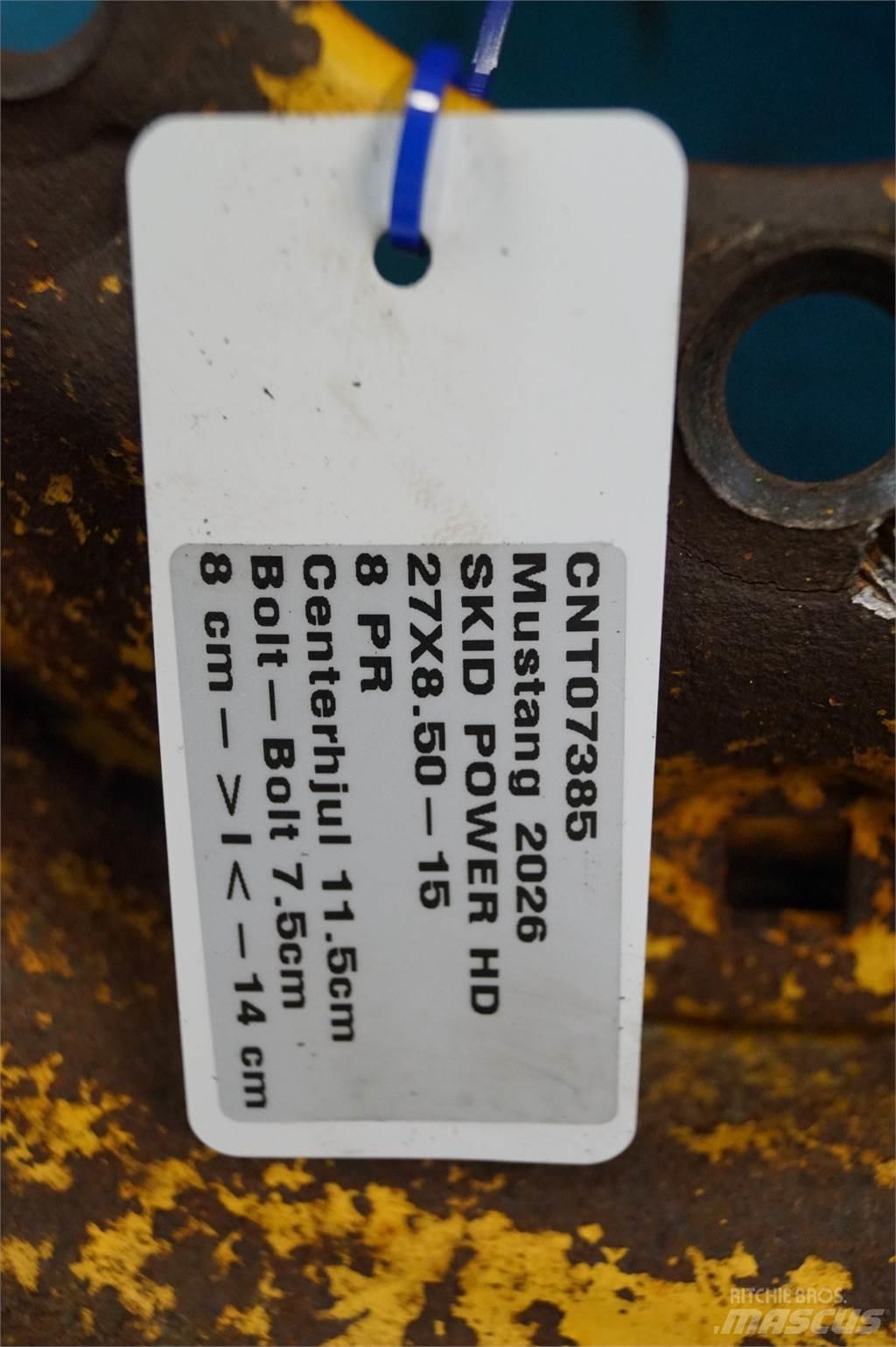  27X8.50-15 Dekk, hjul og felger
