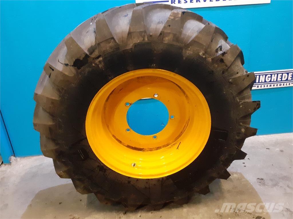  28 440/80R28 Dekk, hjul og felger
