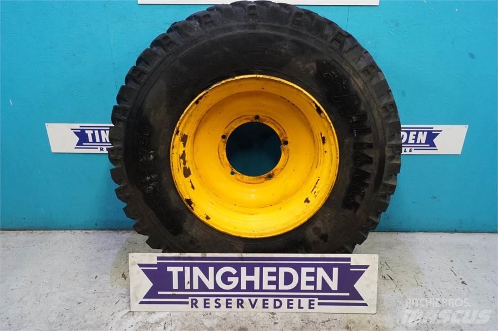  28 440/80R28 Dekk, hjul og felger