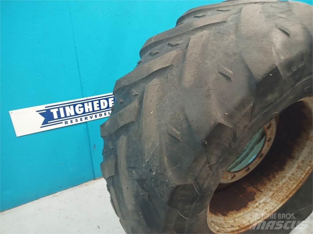  28 540/65R28 Dekk, hjul og felger