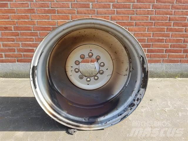  28 W18LX28 Dekk, hjul og felger