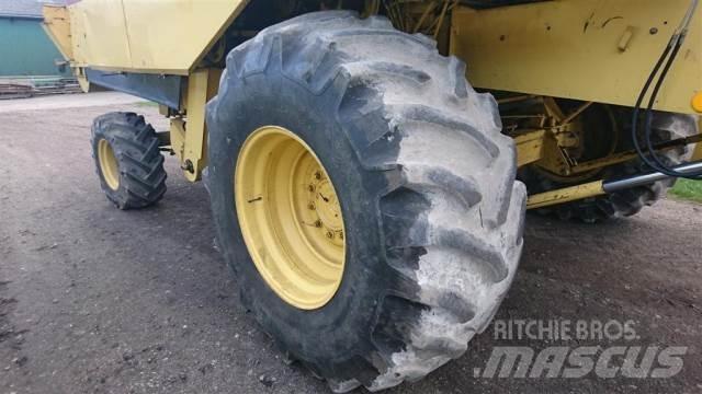  32 30.5L-32 Dekk, hjul og felger