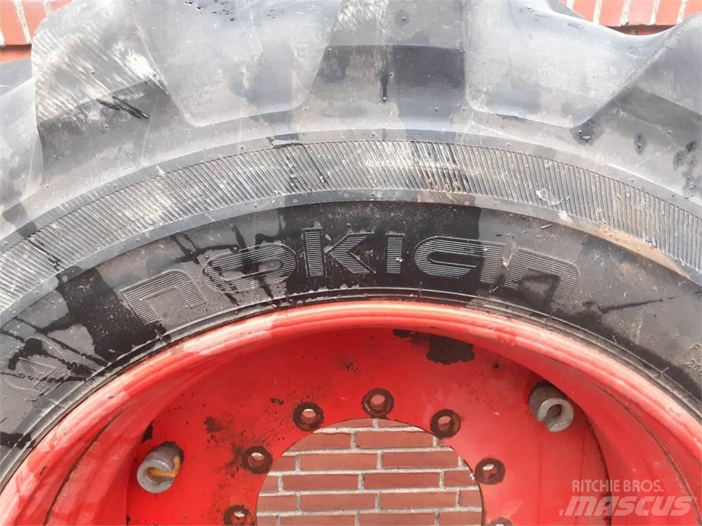  34 600/65R34 Dekk, hjul og felger