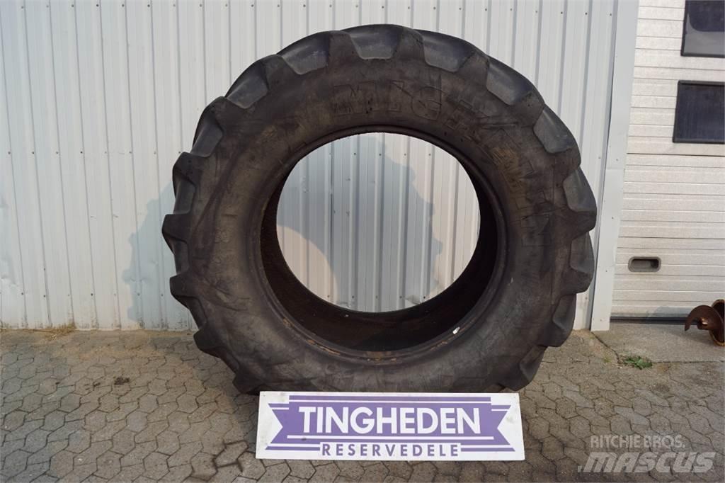 42 710/70R42 Dekk, hjul og felger