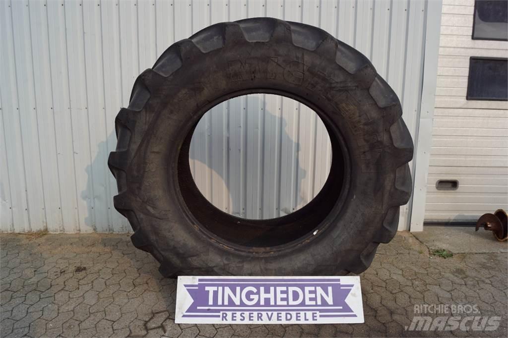  42 710/70R42 Dekk, hjul og felger