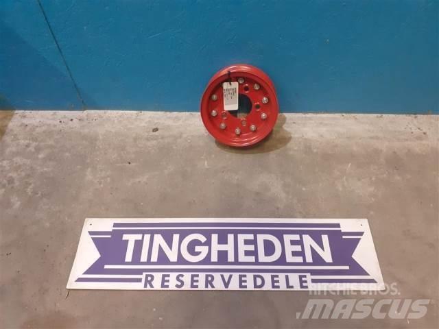  8'' 3.00DX8 Dekk, hjul og felger