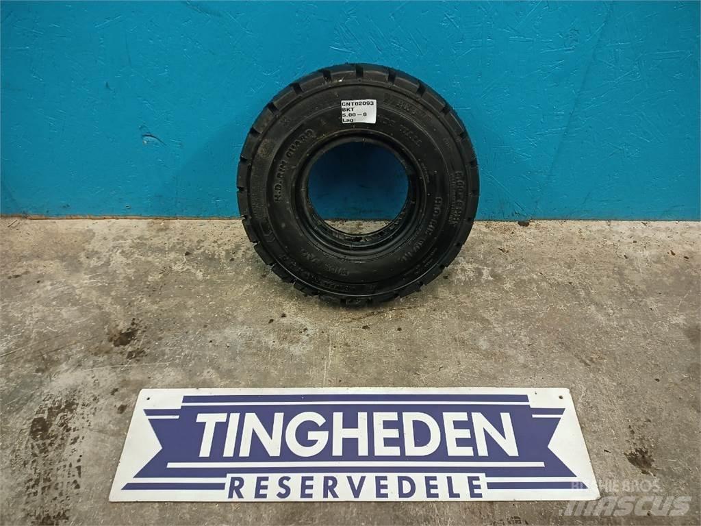  8 5.00-8 Dekk, hjul og felger