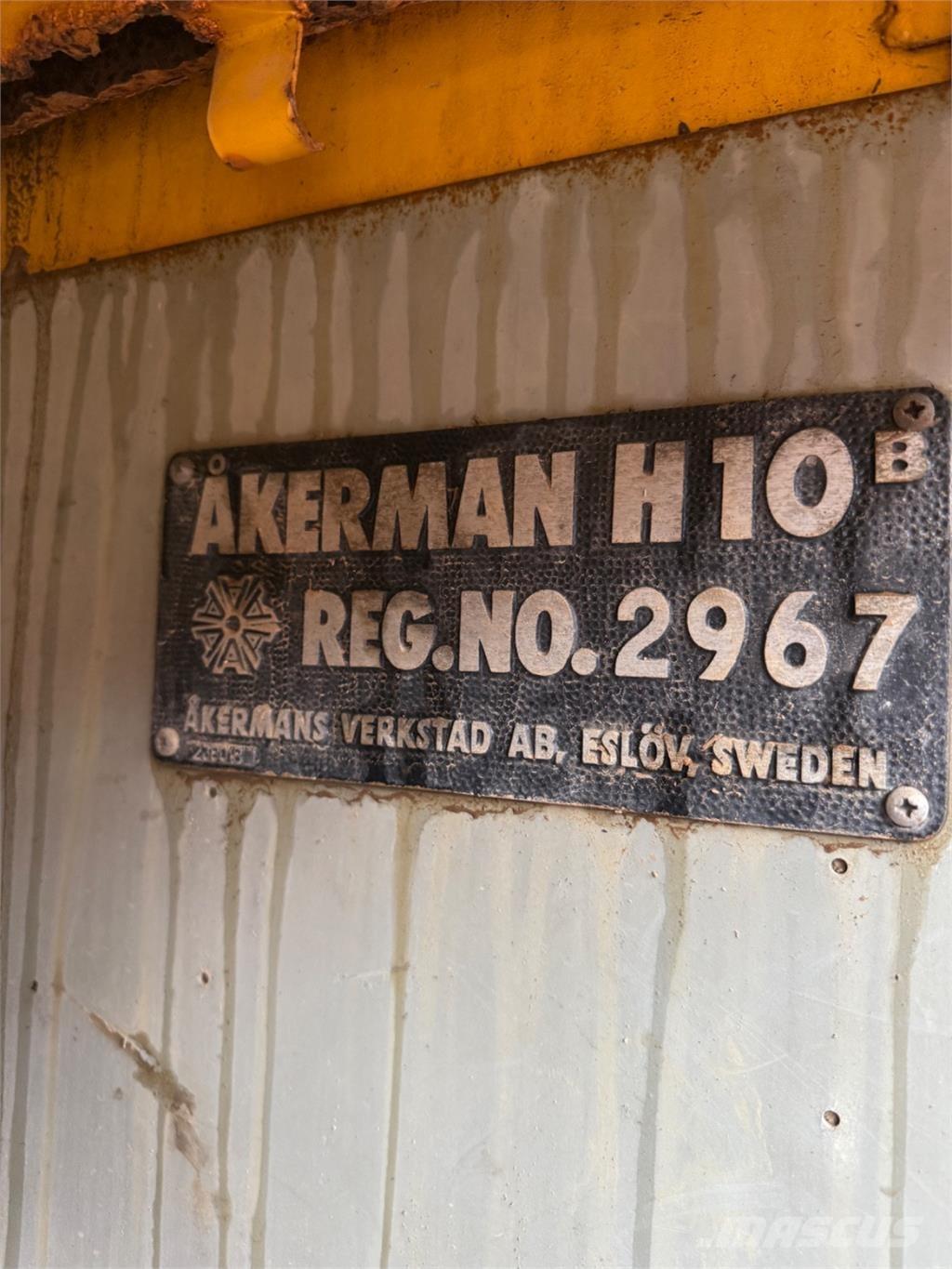 Åkerman H10B Beltegraver