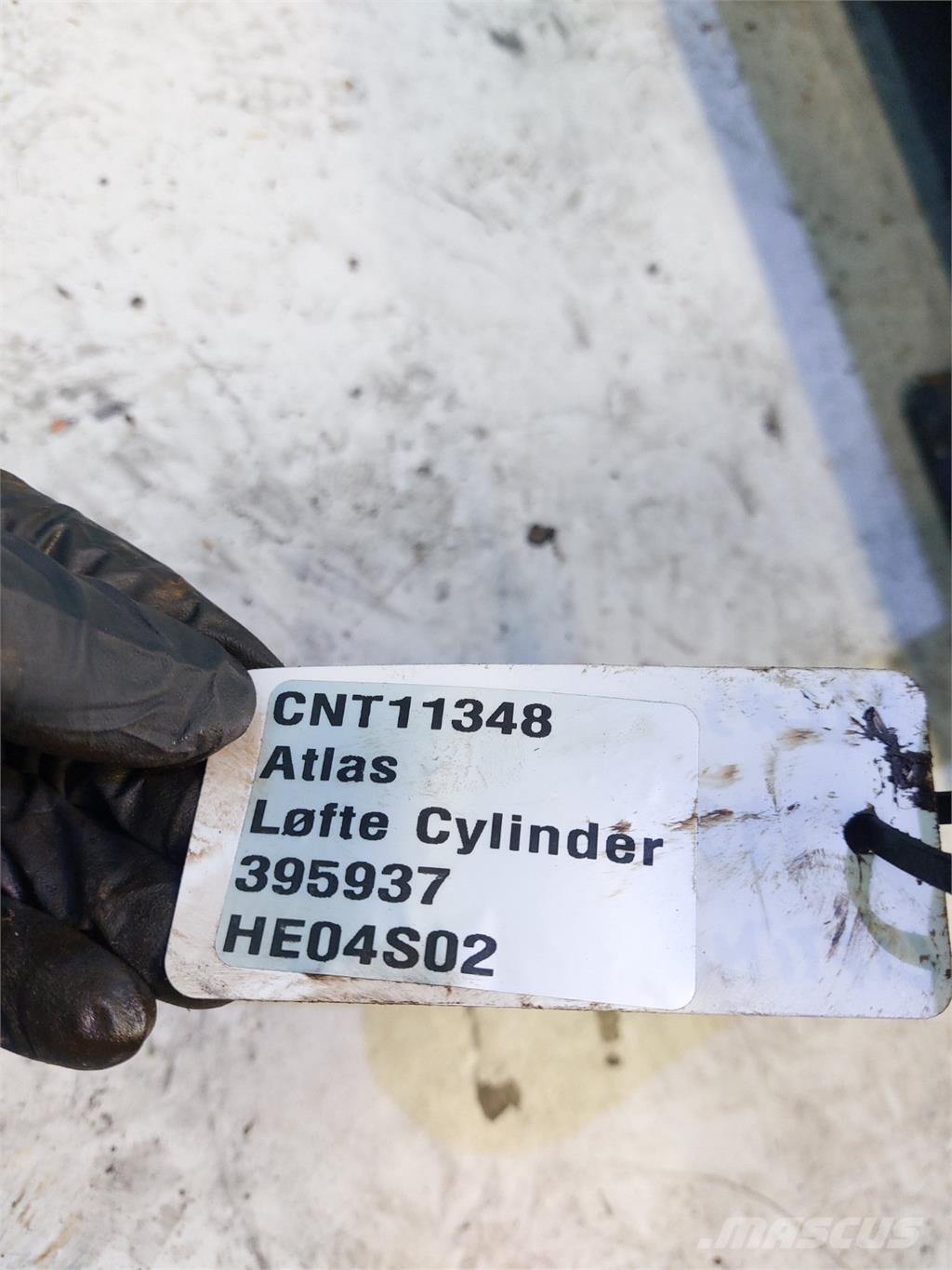 Atlas AR60 Bommer og stikker