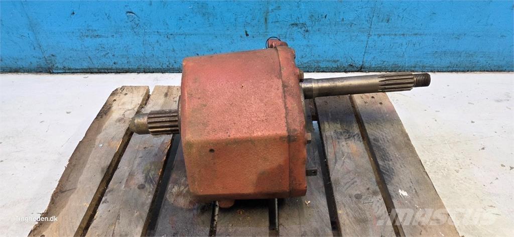 CASE 1620 Girkasse