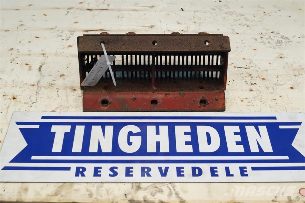 CASE 1640 Skurtresker tilbehør