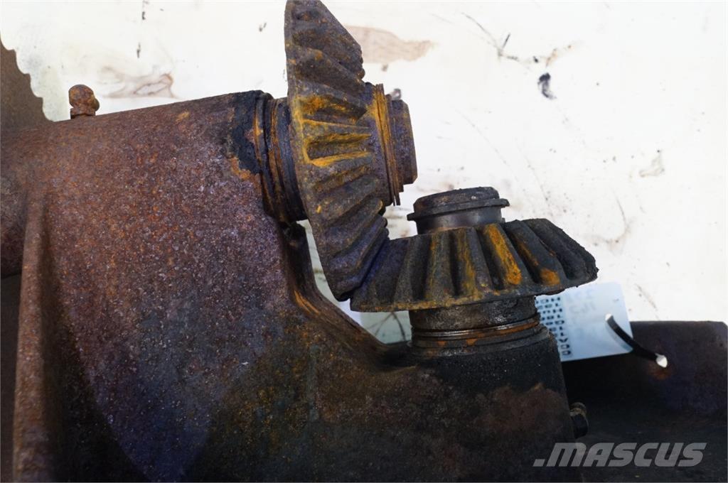 CASE 1640 Skurtresker tilbehør