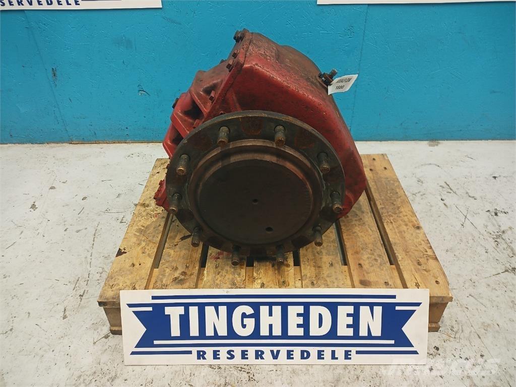 CASE 1680 Skurtresker tilbehør