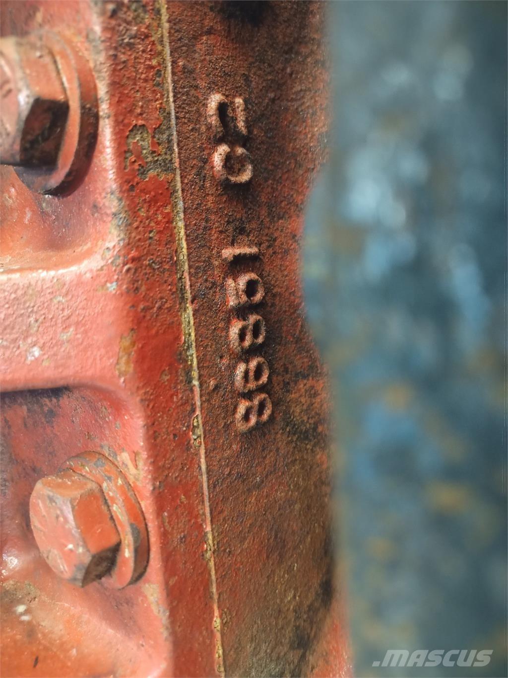 CASE 1680 Skurtresker tilbehør