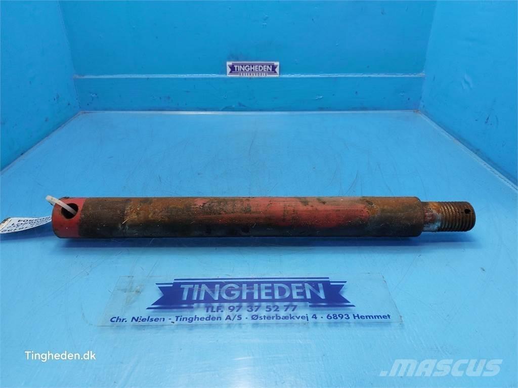 CASE 1680 Skurtresker tilbehør