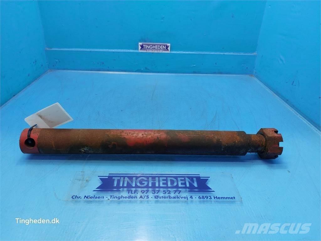 CASE 1680 Skurtresker tilbehør