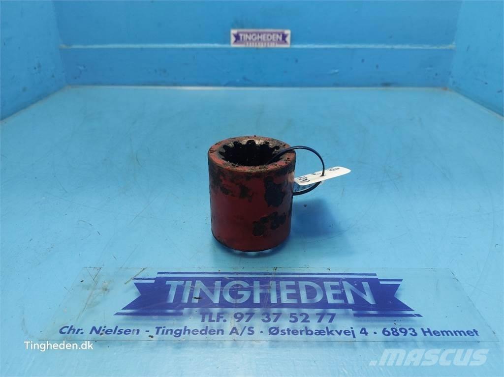 CASE 1680 Skurtresker tilbehør
