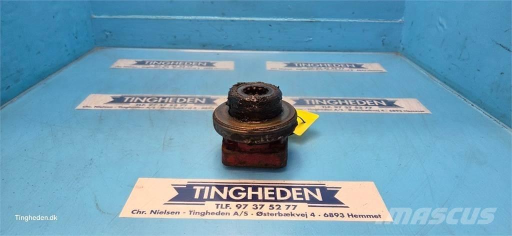 CASE 1680 Skurtresker tilbehør