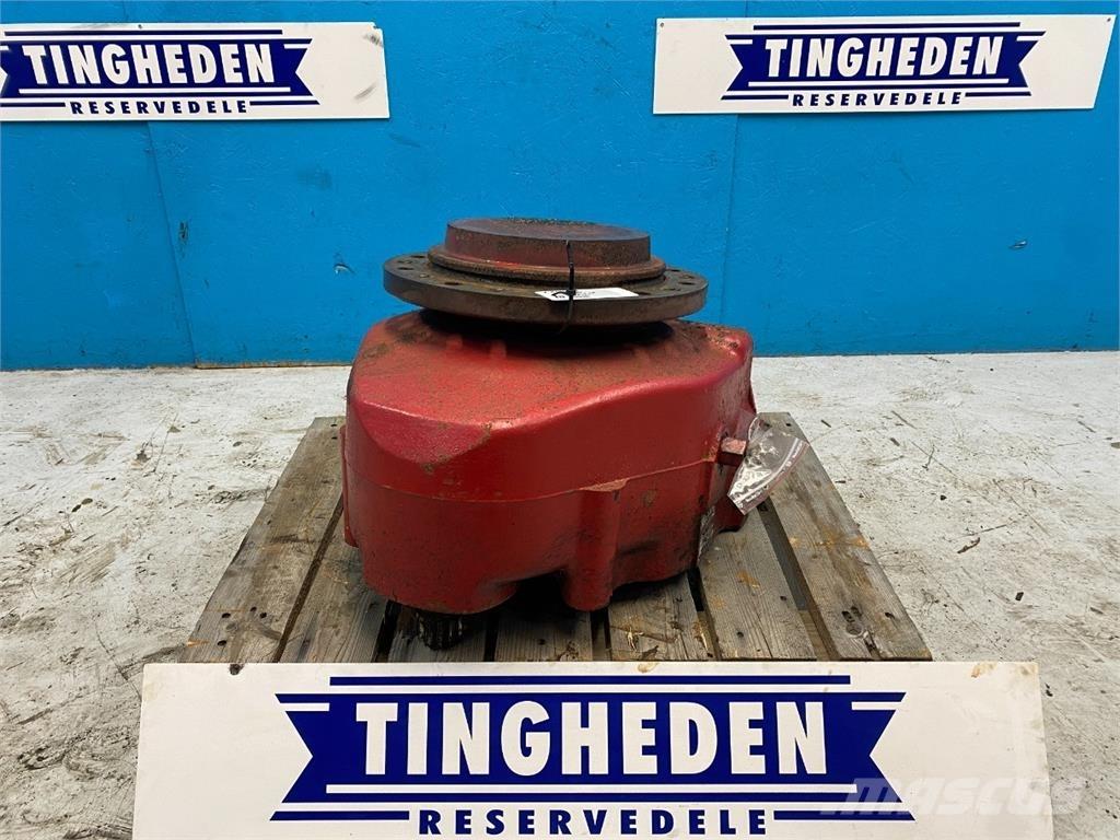 CASE 2388 Skurtresker tilbehør
