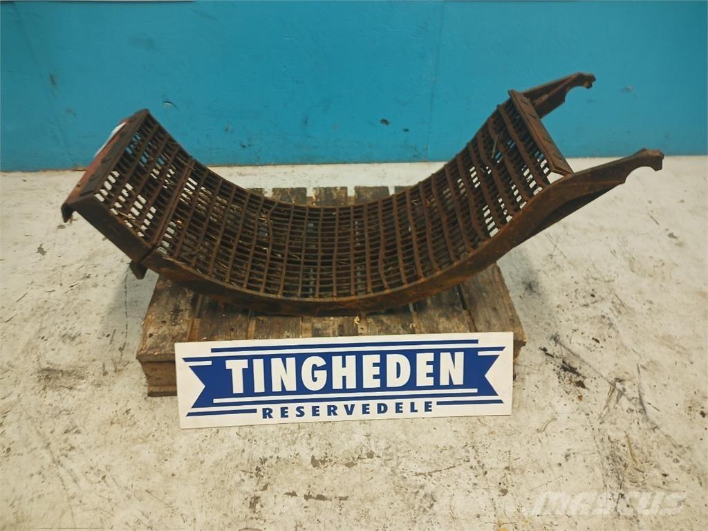 CASE 2388 Skurtresker tilbehør