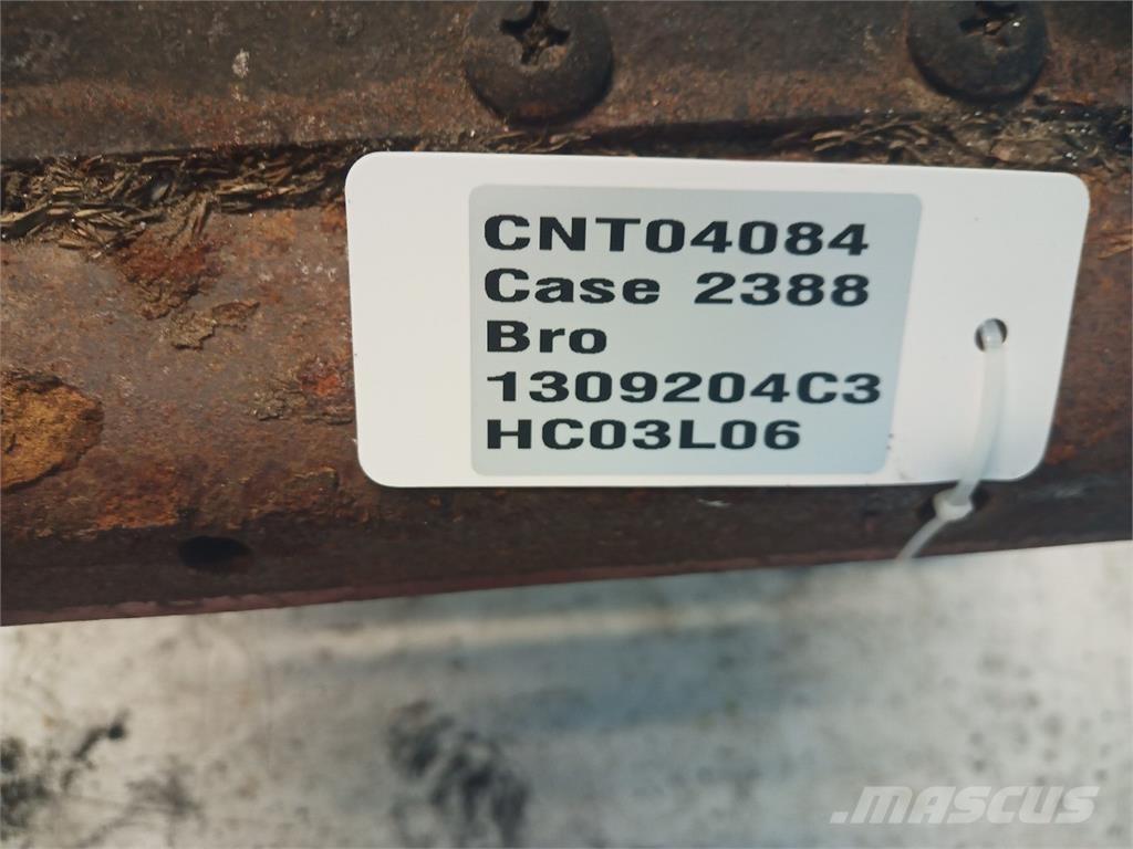 CASE 2388 Skurtresker tilbehør
