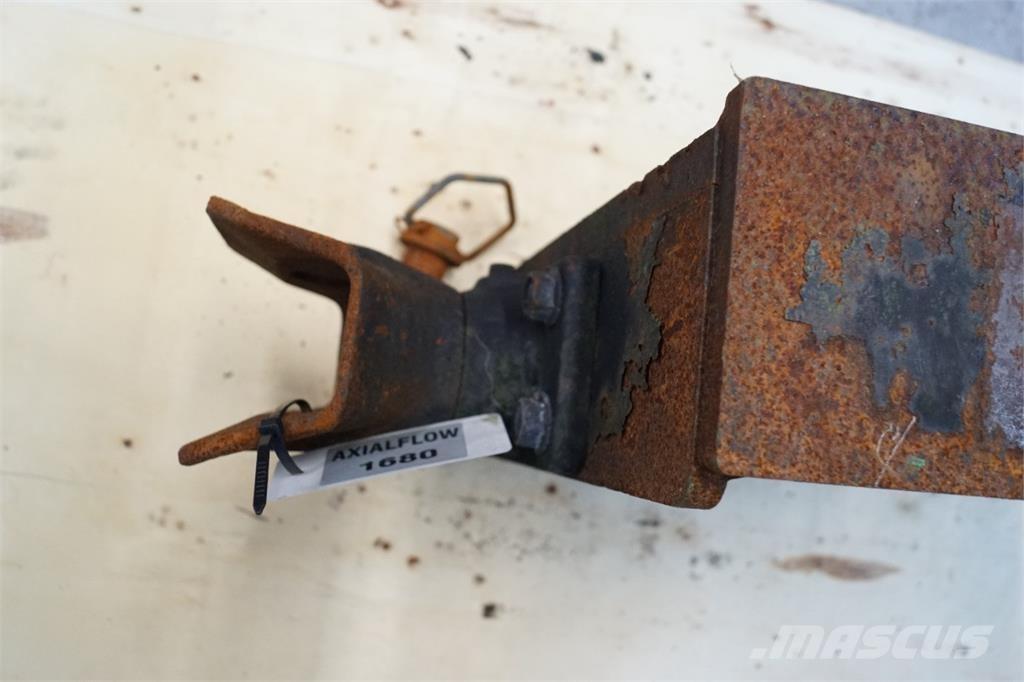 CASE 2388 Skurtresker tilbehør