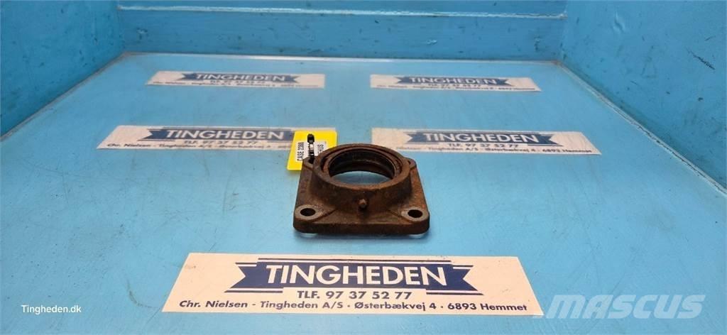CASE 2388 Skurtresker tilbehør