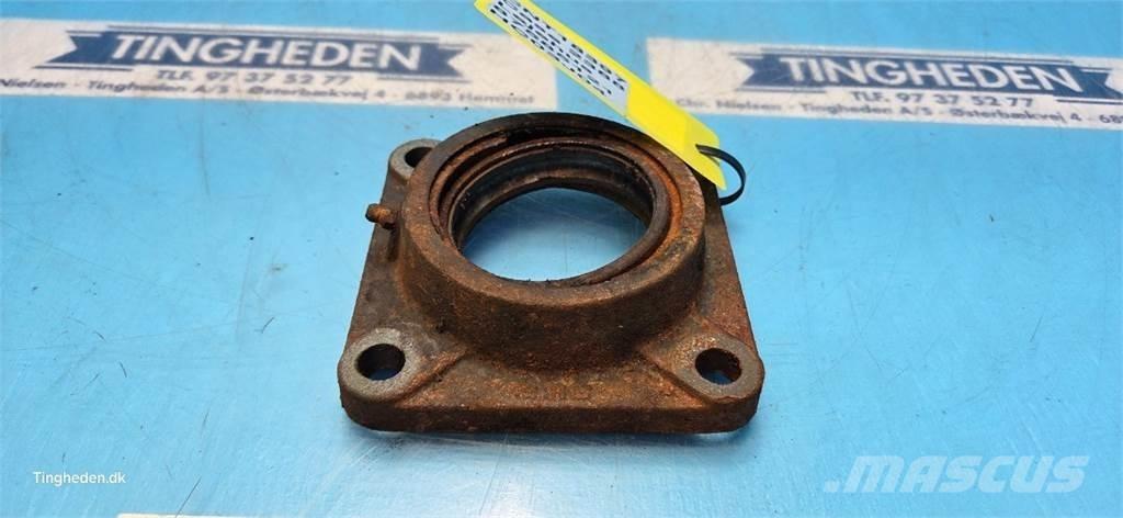 CASE 2388 Skurtresker tilbehør