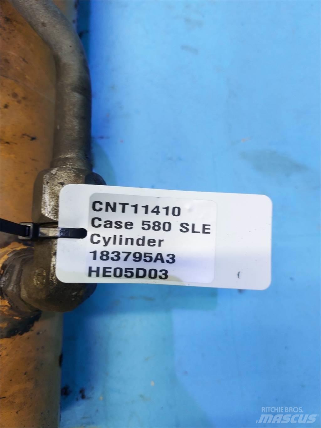 CASE 580 SLE Traktorgravere