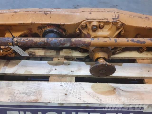 CASE 595 Aksler