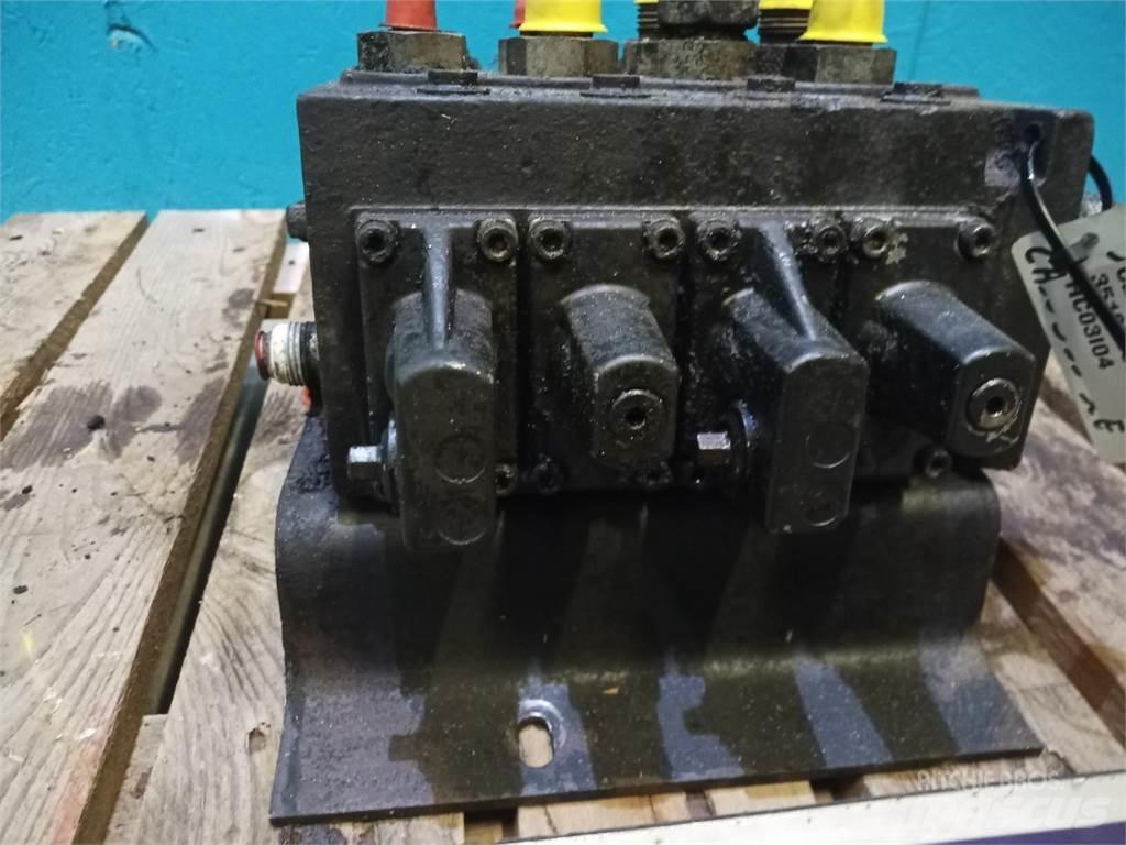 CASE 595 Hydraulikk