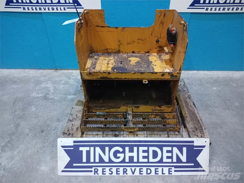 CASE 595 Sorteringsskuffer