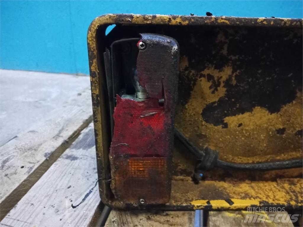 CASE 595 Sorteringsskuffer