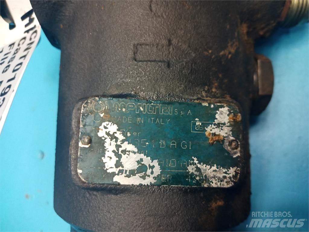 CASE 595 Hydraulikk