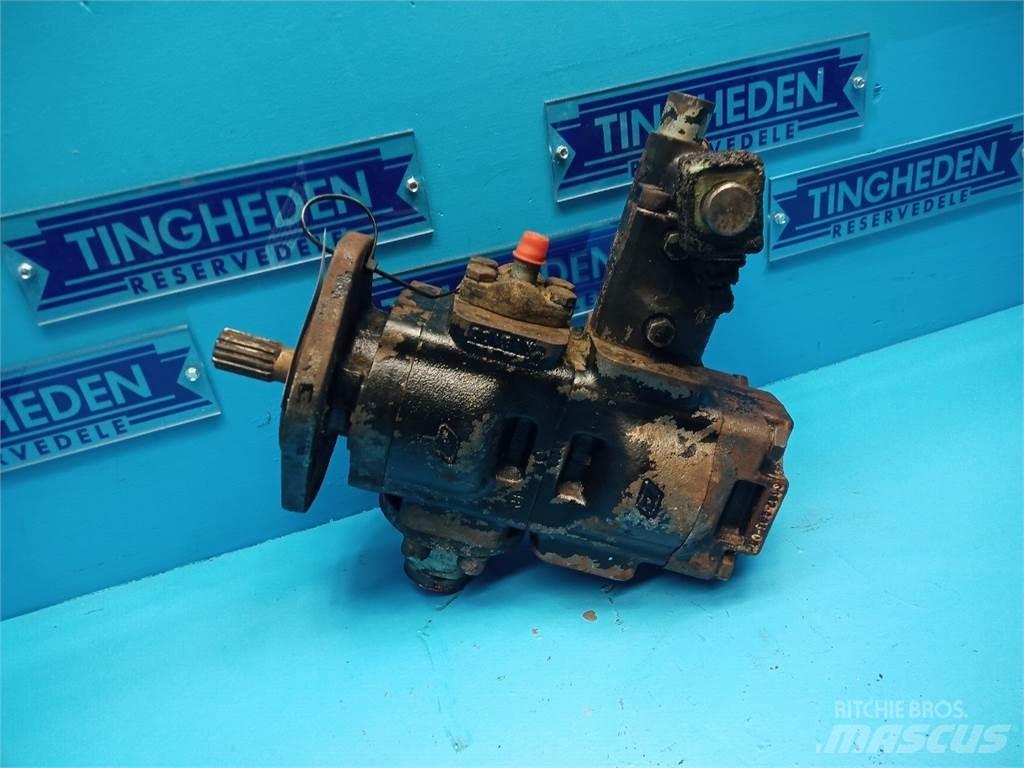 CASE 595 Hydraulikk