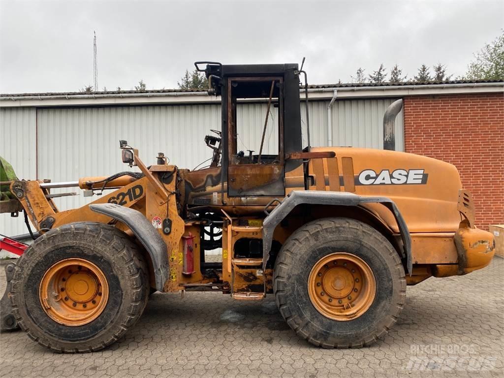 CASE 621D Hjullastere