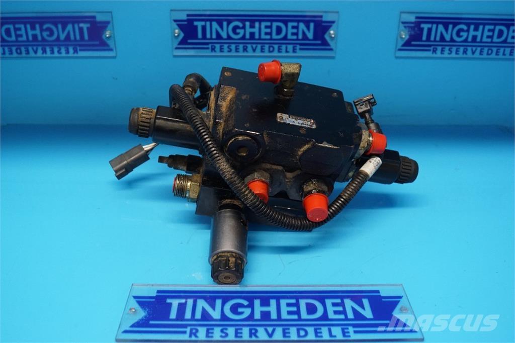 CASE 8010 Hydraulikk