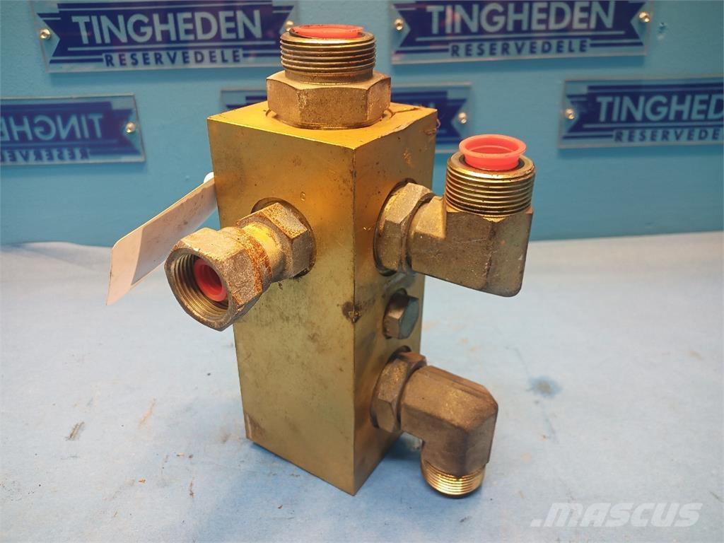 CASE 8010 Hydraulikk