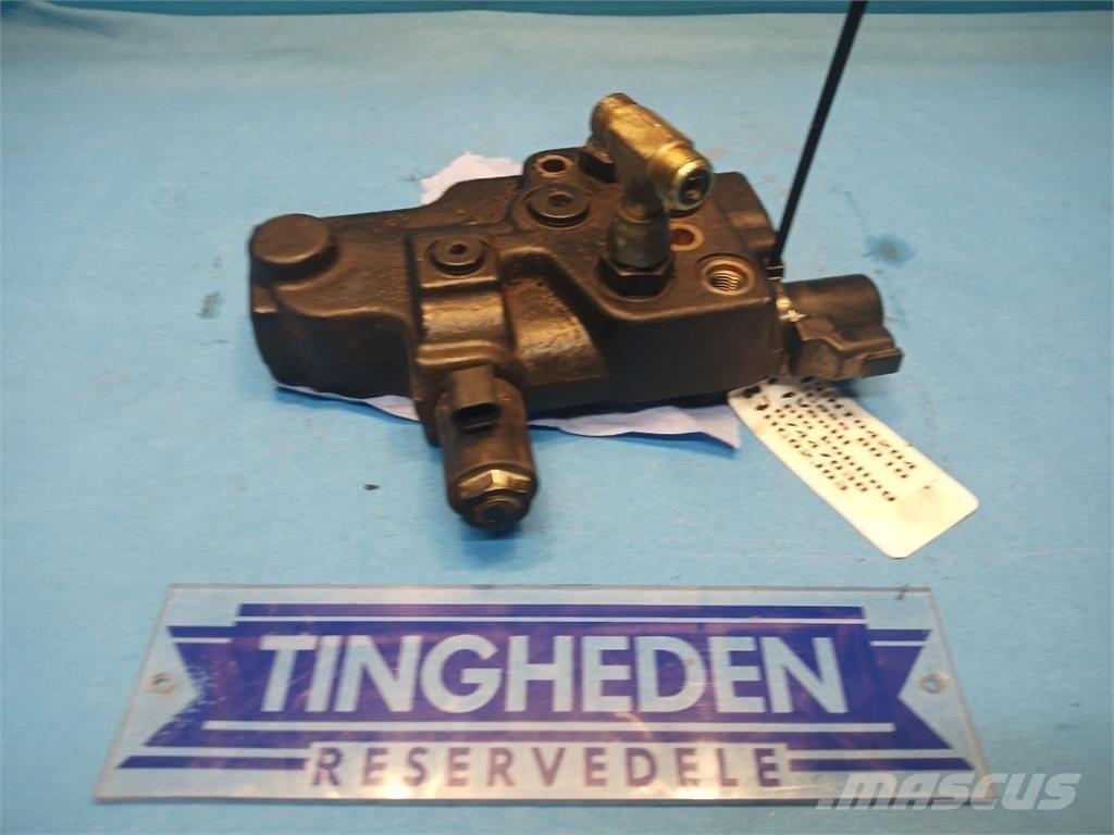 CASE 8010 Hydraulikk
