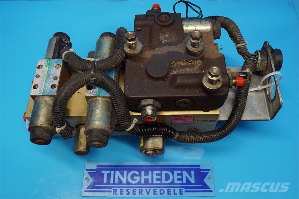 CASE 8010 Hydraulikk