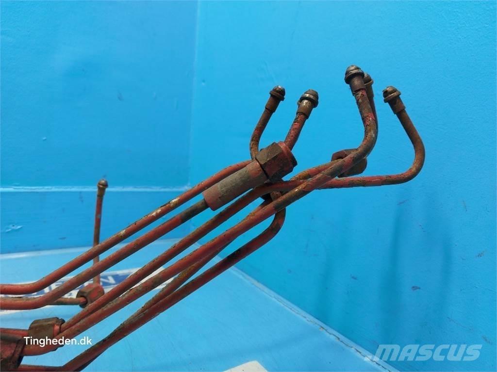 CASE DT467 Motorer